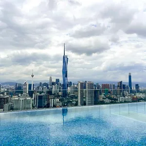 Sky Pool Kl Sentral - Riveria , Kuala Lumpur Malaysia